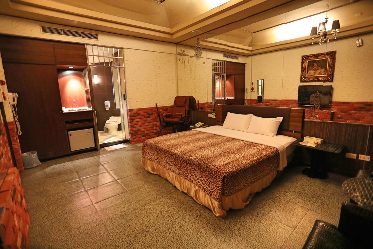 טאינאן Hua Jia Motel מראה חיצוני תמונה